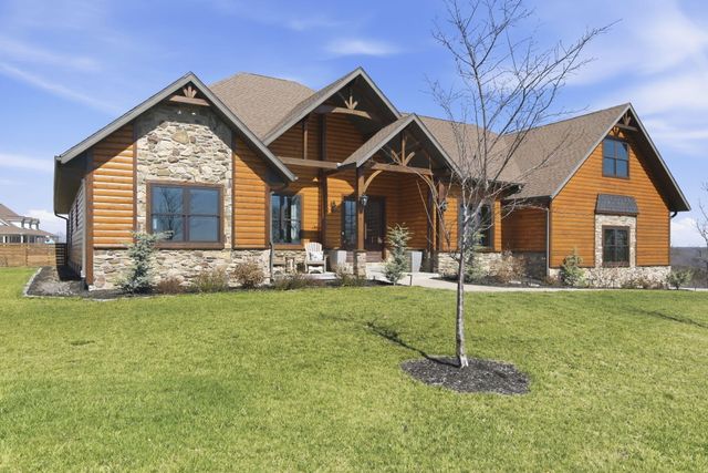 815 Forest View, Saddlebrooke, MO 65630