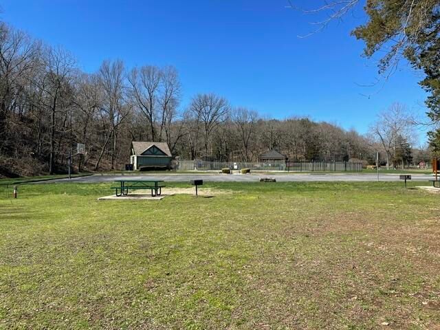 815 Forest View, Saddlebrooke, MO 65630