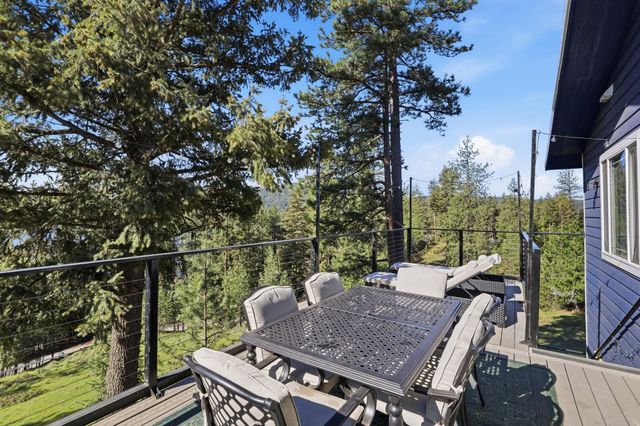 13118 NE Newman Lake Rd, Newman Lake, WA 99025