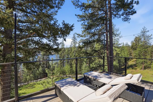 13118 NE Newman Lake Rd, Newman Lake, WA 99025