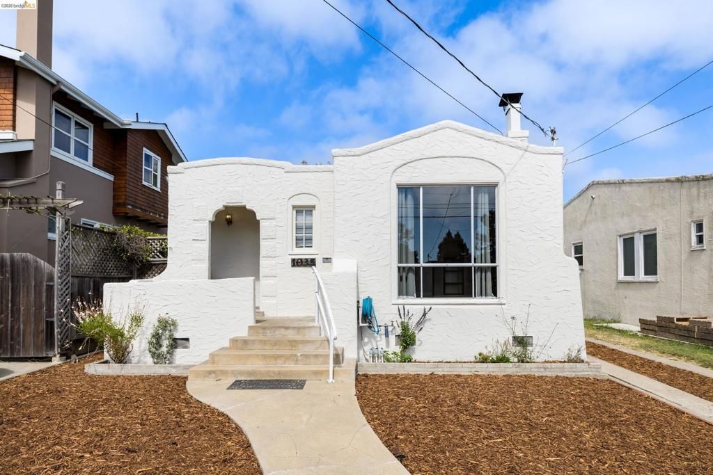 Image 1 of property listing at 1035 Pomona Ave, Albany, CA 94706