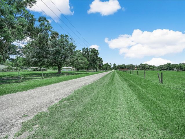 3611 N FORBES ROAD, Plant City, FL 33565