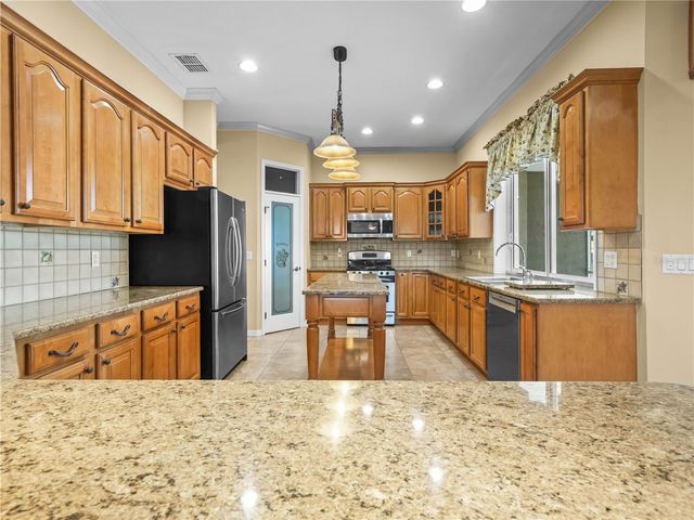 3611 N FORBES ROAD, Plant City, FL 33565