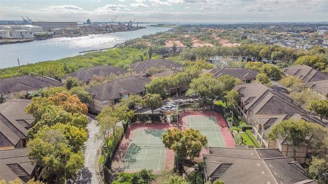 854 NORMANDY TRACE ROAD, Tampa, FL 33602