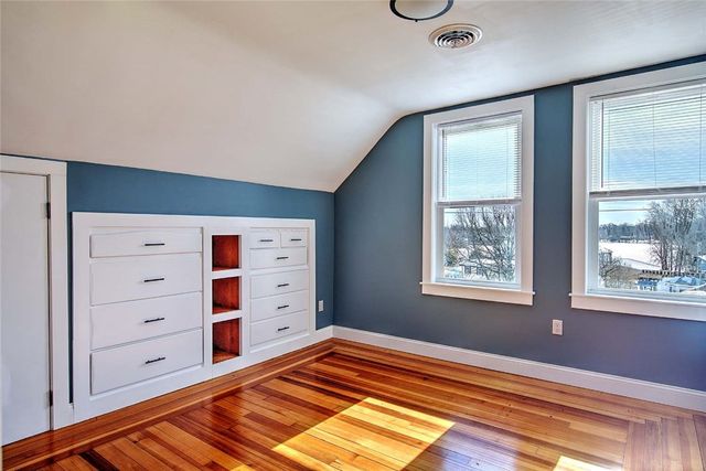 45 Gordon Street, Cranston, RI 02910