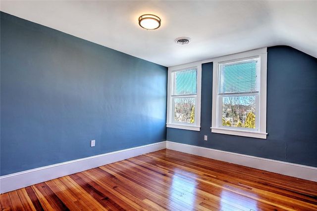 45 Gordon Street, Cranston, RI 02910