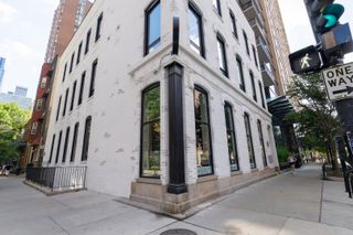 77 W Chestnut Street 3B, Chicago, IL 60610