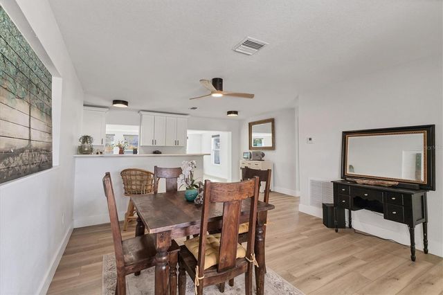 4970 BROOKMEADE DRIVE, Sarasota, FL 34232