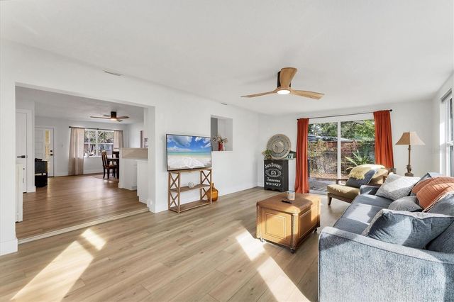 4970 BROOKMEADE DRIVE, Sarasota, FL 34232