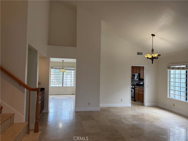 2421 Mangular, Corona, CA 92882