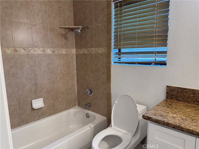 2421 Mangular, Corona, CA 92882