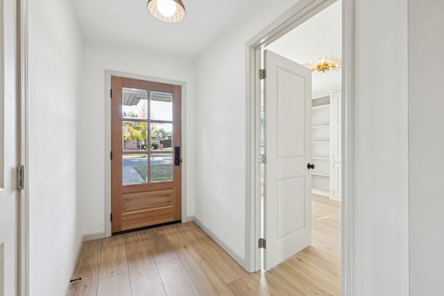 1805 Skyline Drive, Sherman, TX 75092