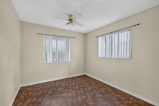 7513 SW 7TH Street, North Lauderdale, FL 33068
