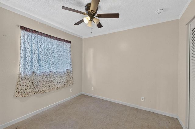 7513 SW 7TH Street, North Lauderdale, FL 33068