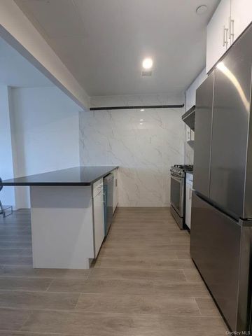 144-27 Sanford Avenue 6O, Flushing, NY 11355