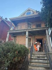 1580 Castleton Avenue, Staten Island, NY 10302