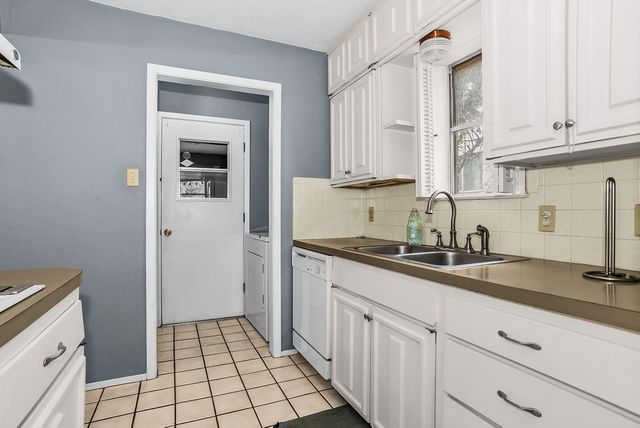 2909 David Lane, Arlington, TX 76013