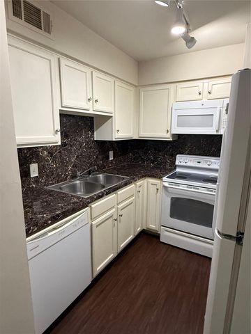 17202 Imperial Valley Drive 1, Houston, TX 77060