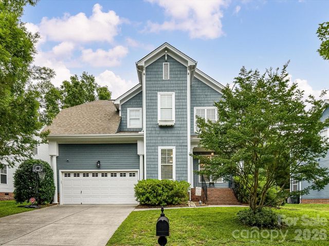 7553 Thorn Creek Lane, Tega Cay, SC 29708