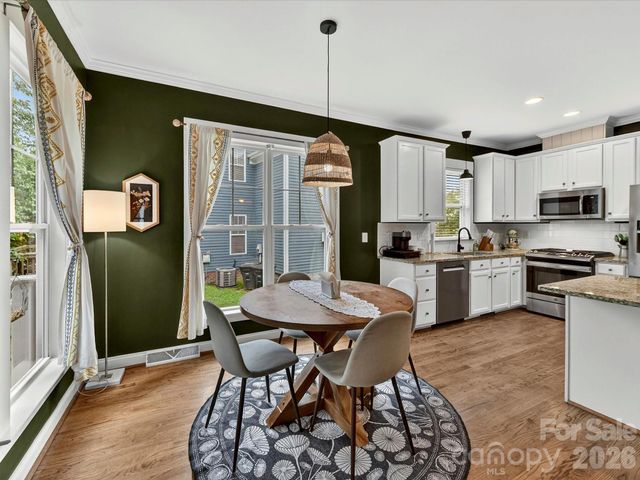 7553 Thorn Creek Lane, Tega Cay, SC 29708