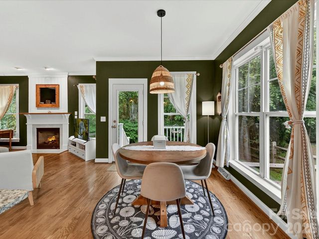 7553 Thorn Creek Lane, Tega Cay, SC 29708