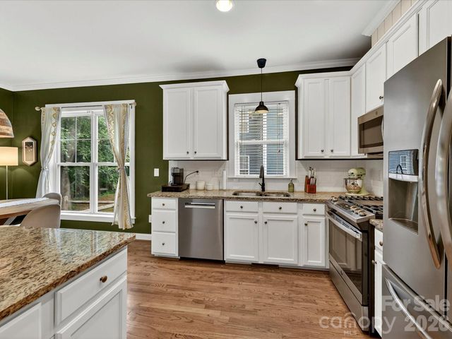 7553 Thorn Creek Lane, Tega Cay, SC 29708
