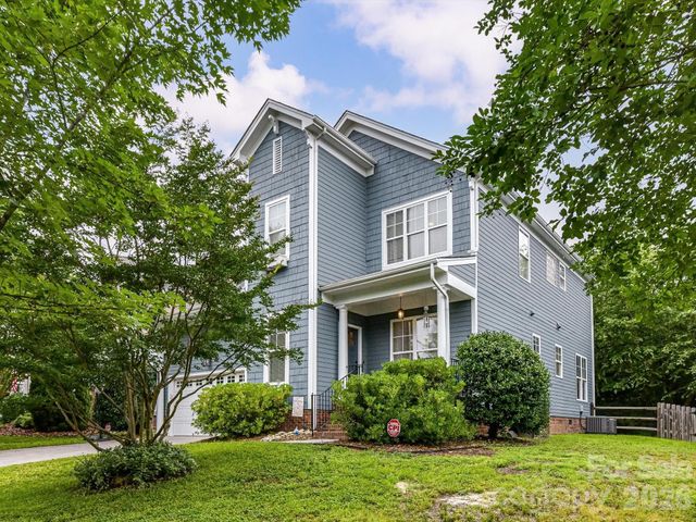 7553 Thorn Creek Lane, Tega Cay, SC 29708