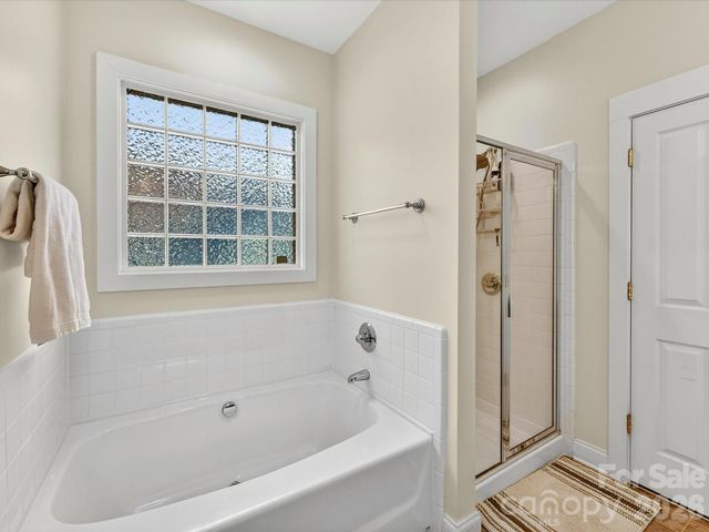 7553 Thorn Creek Lane, Tega Cay, SC 29708