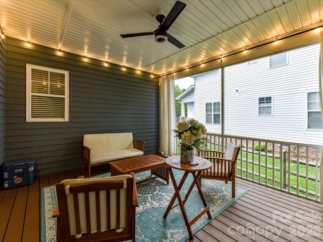 7553 Thorn Creek Lane, Tega Cay, SC 29708