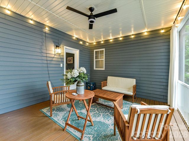 7553 Thorn Creek Lane, Tega Cay, SC 29708