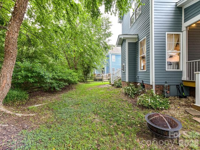 7553 Thorn Creek Lane, Tega Cay, SC 29708