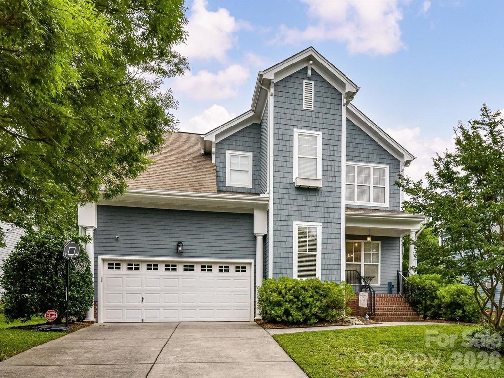 7553 Thorn Creek Lane, Tega Cay, SC 29708