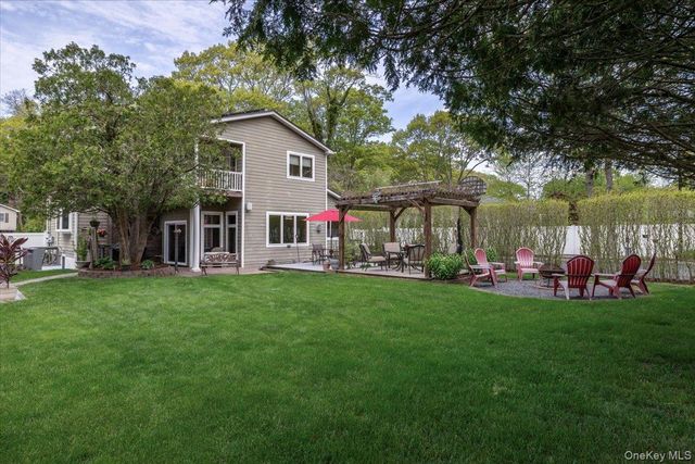 432 Puritan Drive, Shirley, NY 11967