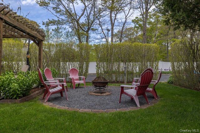 432 Puritan Drive, Shirley, NY 11967