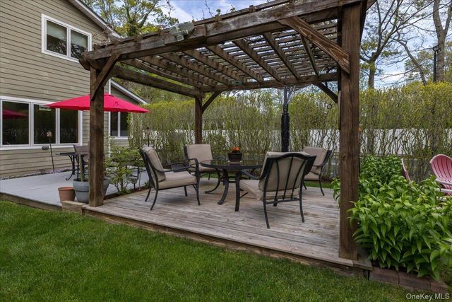 432 Puritan Drive, Shirley, NY 11967