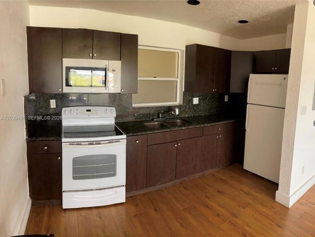 7410 SW 82nd Street K401, Miami, FL 33143