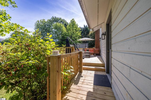 105 Shaftsbury Road, Clemson, SC 29631