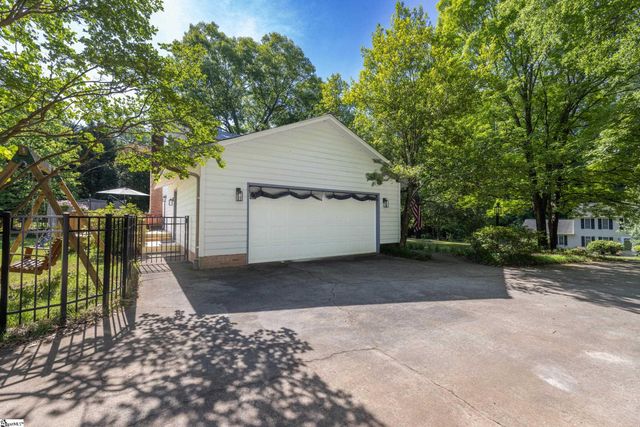 105 Shaftsbury Road, Clemson, SC 29631