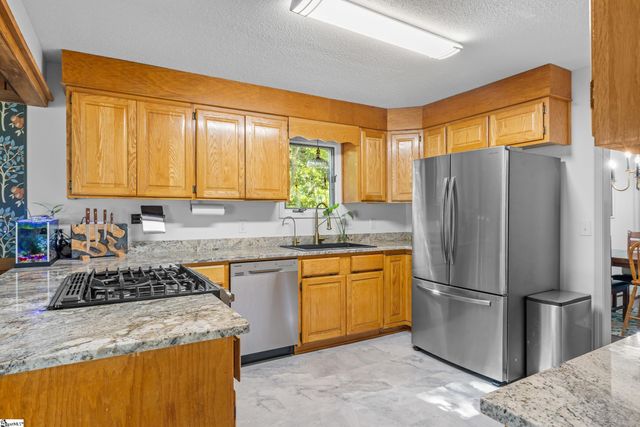 105 Shaftsbury Road, Clemson, SC 29631