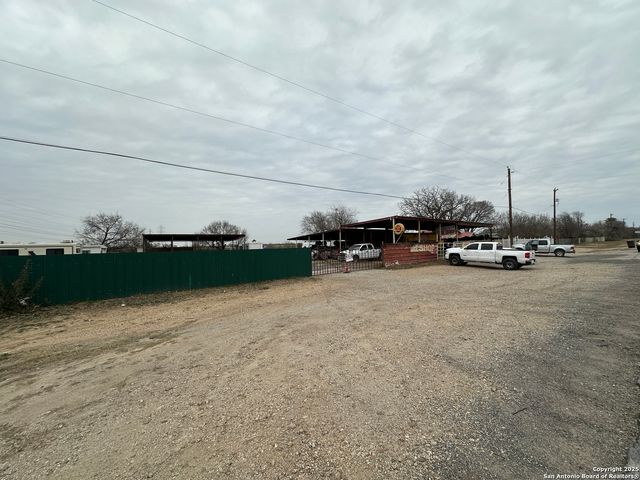13495 Somerset, Von Ormy, TX 78073
