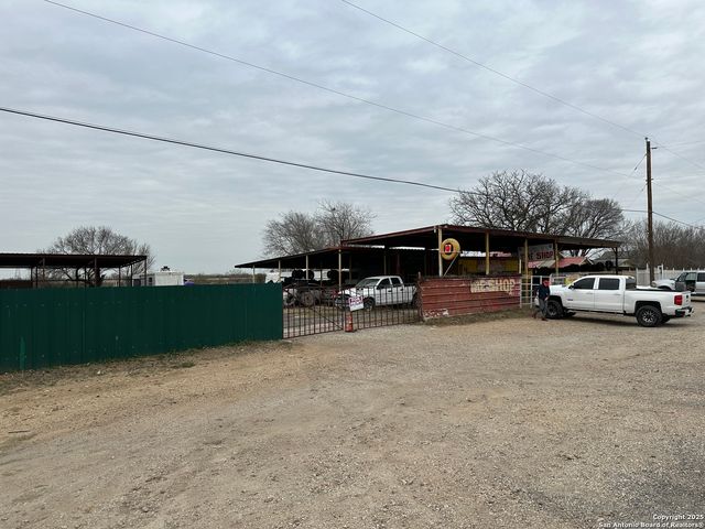 13495 Somerset, Von Ormy, TX 78073