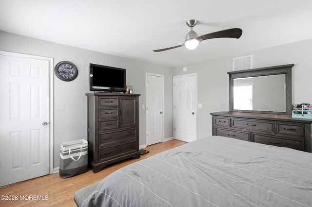 119 Pine Needle Street, Howell, NJ 07731