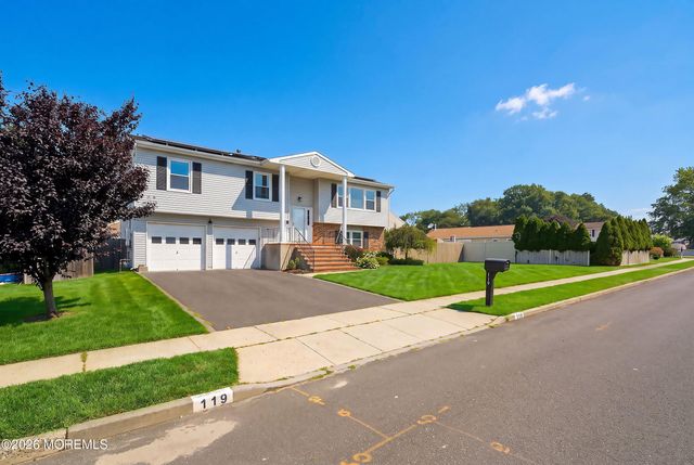 119 Pine Needle Street, Howell, NJ 07731