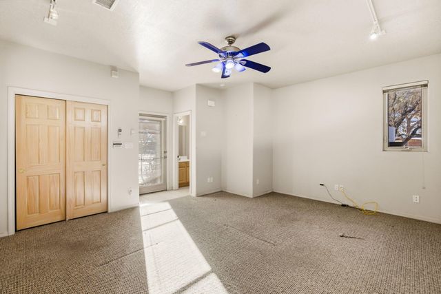 500 Laguna Seca Lane NW, Albuquerque, NM 87104
