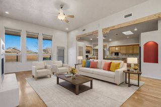 500 Laguna Seca Lane NW, Albuquerque, NM 87104