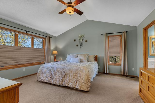 1010 Eveningstar Court, Sartell, MN 56377