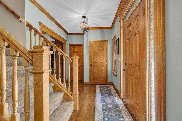 1010 Eveningstar Court, Sartell, MN 56377