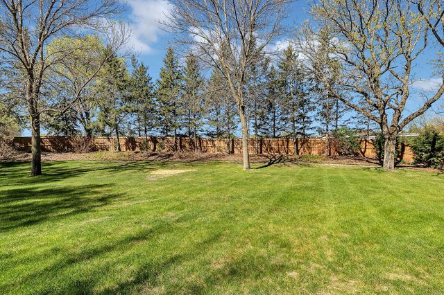 1010 Eveningstar Court, Sartell, MN 56377