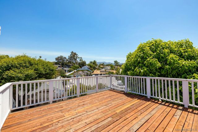 607 Rancho Vista Rd, Vista, CA 92083