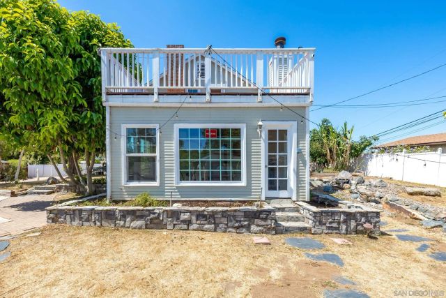 607 Rancho Vista Rd, Vista, CA 92083